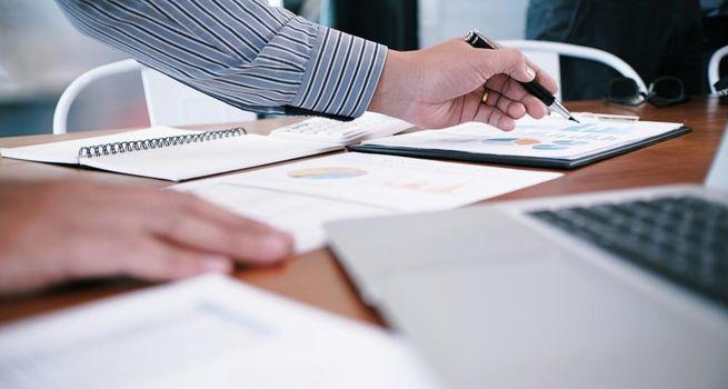 Hubbell (NYSE: HUBB) Reports Third Quarter 2026 Diluted EPS of $4.94: Heavy Trading Activity
