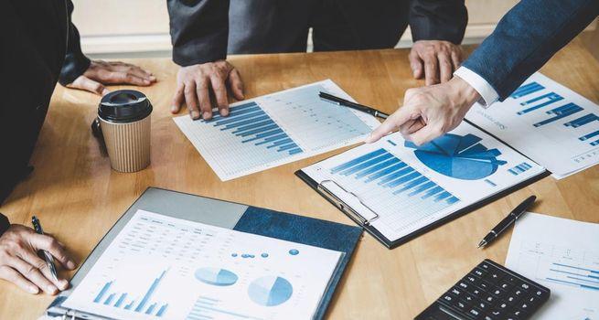 Crypto Stocks Rally as Pro Crypto Policy Signals Ignite Bitcoin Driven Equity Surge