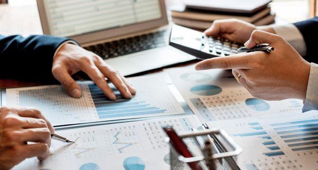 VCI Global (NASDAQ:VCIG) Drops 16% as Investors Reassess the Growth Story