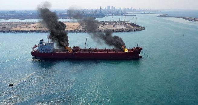 Middle East Tanker Attacks Trigger Oil Price Surge and Renew Global Energy Market Volatility