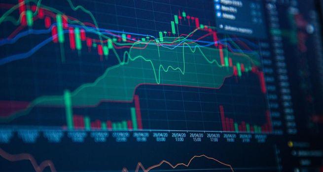 UAE ETF Shifts Focus to Banking Sector as Oil Influence Wanes
