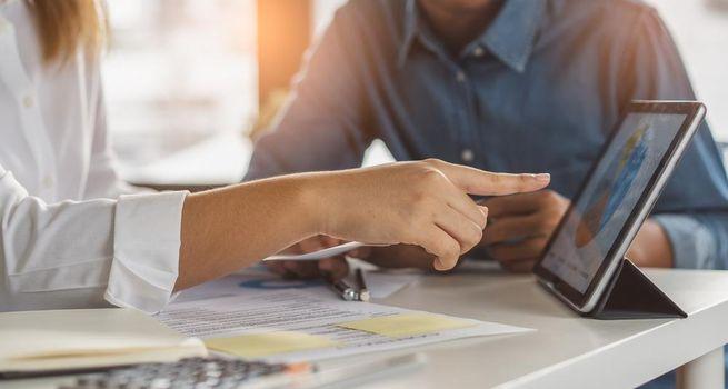 Defined Contribution Plan vs IRA: Which Retirement Account Offers Greater Growth Potential in 2026?