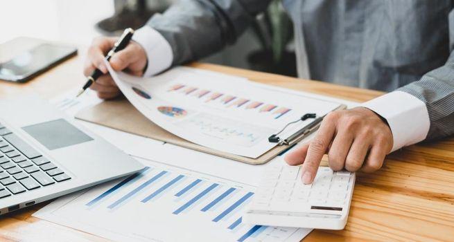 Why AGCO (NYSE:AGCO) Rose on the S&P MidCap 400 as It Streamlined Its Leadership Team