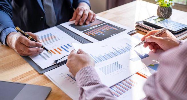 Tesla (NASDAQ:TSLA) Beats Q1 2026 EPS: Are Improving Margins the Real Story?