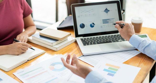 Trustmark Corporation (NASDAQ:TRMK) Net Interest Income Grows as Margin Holds Steady
