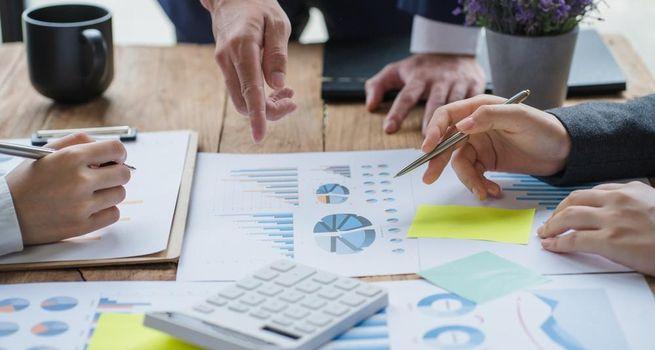 Why Is Distribution Solutions (NASDAQ:DSGR) Raising USD 800M?