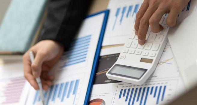 What Top 5 AI Stocks Moved: CoreWeave (NASDAQ:CRWV), Lumentum (NASDAQ:LITE), Micron (NASDAQ:MU), Celestica (NYSE:CLS), Cadence (NASDAQ:CDNS)?