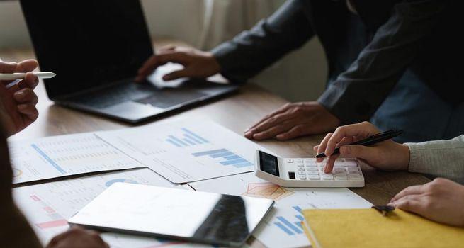 Why Is 5.24% Key for iShares 20+ Year Treasury ETF (NASDAQ:TLT)?