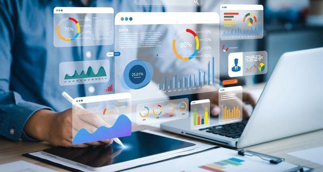 Why Snap Inc. Is Gaining Strength: Reclaim of Key Averages Signals Bullish Momentum