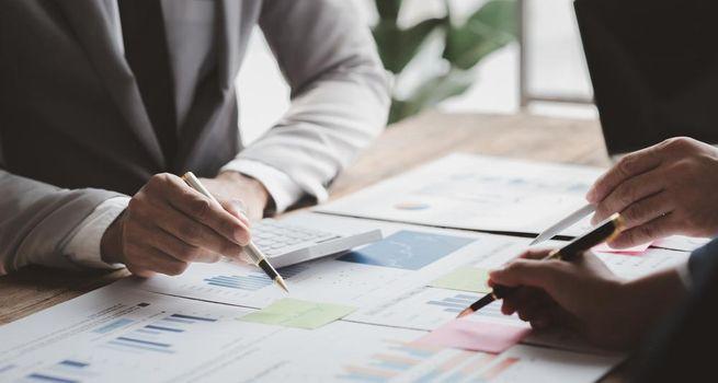 Why Did CoreWeave (NASDAQ:CRWV) Plunge 11.91% in One Day?