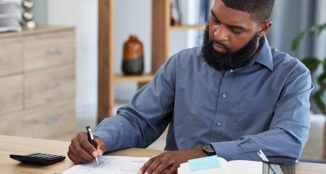 RingCentral (NYSE:RNG) Reaches Debt Target Early and Lifts Full-Year Outlook