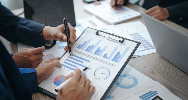 Why Technology Was the Worst-Performing S&P 500 Sector