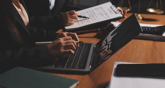 How Far Does Listing Risk Reach 4 Falls: Lunai (NASDAQ:LNAI), Estrella (NASDAQ:ESLA), Valion Bio (NASDAQ:VBIO) and Wheeler (NASDAQ:WHLR)?