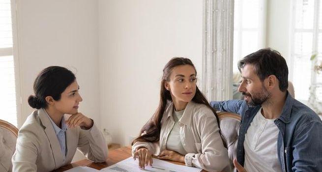 What Investors Are Watching as Zillow Group (NASDAQ:Z) Class C Shares Rally With Housing