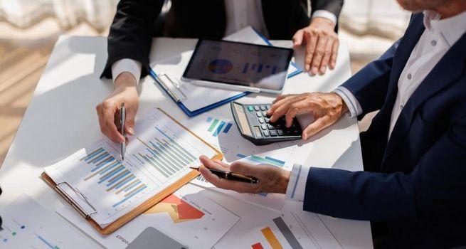 Horizon Technology Finance (NASDAQ:HRZN) Dividend Stock Trades Ex-Dividend After Monroe Capital Merger