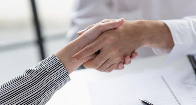 Why First Industrial Realty Trust (NYSE:FR) Slid on the S&P MidCap 400: A Profit Miss and a Leasing Cut