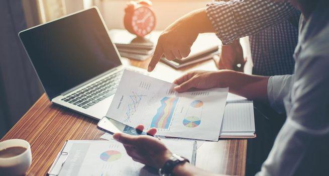 Thermo Fisher Beat Q1 Estimates and Analysts Are Reassessing the Valuation - Here's the Life Sciences Tools Company That Bridges AI and Biology
