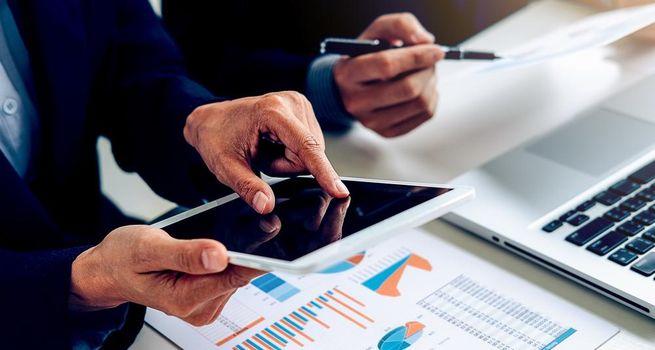 Why Gemini Space Station, Inc. (GEMI) Stock Is Dropping Today: Key Catalysts and What Investors Should Know