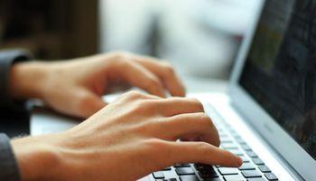 Horizon Quantum (NASDAQ:HQ) Jumps 20% as Dublin Deployment Validates Software Strategy