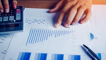 Auto Insurers Progressive (NYSE: PGR) and Allstate (NYSE: ALL) Face Renewed Inflation Pressures as Costs Climb