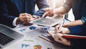 Oklo (NYSE: OKLO) Stock Falls Again as Market Selloff Overshadows ARMEC Acquisition and Nuclear Energy Momentum