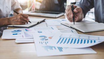 Ares Capital (NASDAQ:ARCC) Reports USD 328 Million Quarterly Net Investment Income and MidCap Merger Terms