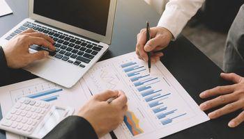 Why Did A. O. Smith (NYSE:AOS) Beat Q3 EPS Estimates While Sales Landed Below Them?