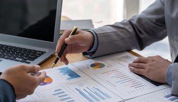 Why Aon (NYSE:AON) Rose on the S&P 500: Organic Growth and the USI Deal Timeline