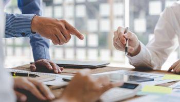 Jabil (NYSE:JBL) Earnings Preview: Can Strong Revenue and EPS Growth Keep the Stock in Focus?