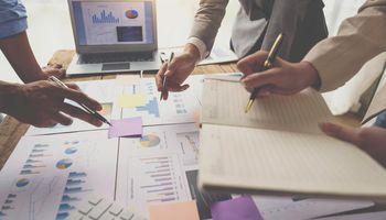 NOV (NYSE:NOV) Stock in a Busy Session: Third Quarter 2026 Results, Facility Closure Charges and Capital Equipment Backlog