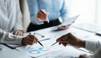 PROG Holdings (NYSE:PROG) Declines After Trimming Its Outlook