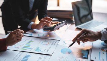 Hard Assets Excel when Inflation Rises – A Comprehensive Guide