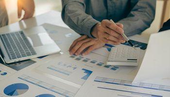 Why Digital Brands Group (NASDAQ:DBGI) Tumbled on the Nasdaq Composite in a Volatile Micro-Cap Session