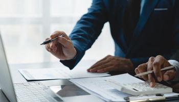 Why Is Solowin Holdings (NASDAQ:AXG) Penny Stock Down 45% Today After Its Reverse Split?