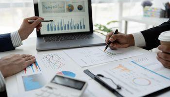 Indivior (NASDAQ:INDV) Edges 6% Higher Pre-Market Today as Q3 Profit Tops Estimates and Guidance Holds