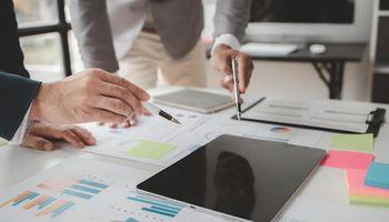 Cellectis (NASDAQ:CLLS): Cellectis Shares Climb With No Fresh Company News