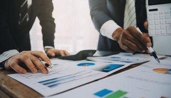 How a $9 Billion Trench Deal Still Left GE Vernova (NYSE:GEV) Lower on the S&P 500