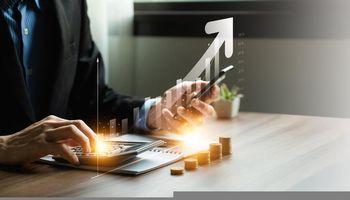 US Sector Performance: Technology Leads as Investors Return to Growth Stocks