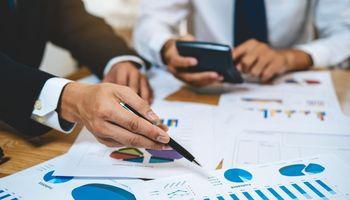 Kinross Gold (NYSE:KGC) Lowered Production Guidance but Raised Cash Distributions Ahead of Earnings
