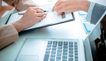 Automatic Data Processing (NASDAQ:ADP) Slips After Its Quarterly Report