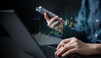 US Sector Performance Analysis: Materials and Financials Lead Broad-Based Advance as Defensive Participation Remains Strong