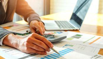 What Is Behind the 5.70% Pre-Market Drop in XWELL (NASDAQ:XWEL) on October 27?
