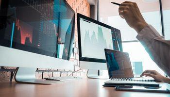 US Sector Performance Analysis: Technology Leads Broad-Based Rally as Cyclical Sectors Drive Market Higher