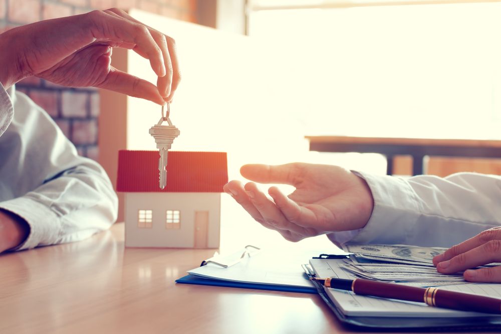 Time to Cash In on This NASDAQ-Listed Lodging Major – ABNB