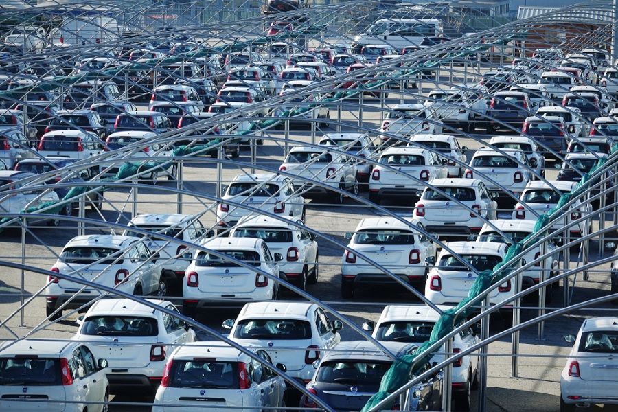 One NYSE-Listed Automobile Stock in Watch Zone - STLA