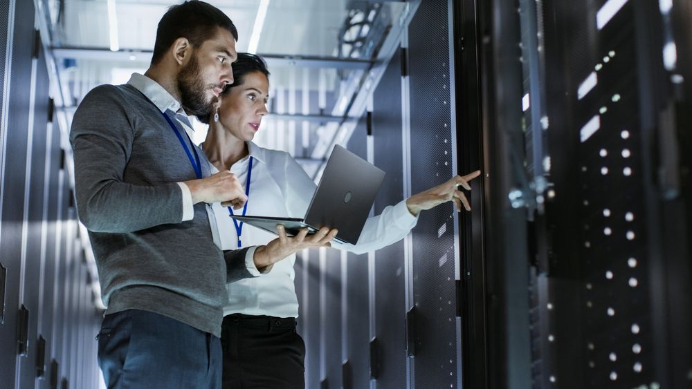 Stay Invested in This NYSE-Listed Software Stock – PLTR