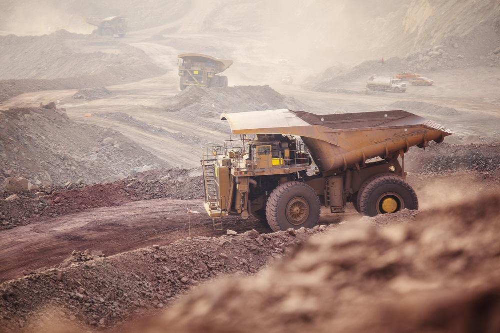 One NYSE – Listed Mining Stock at Resistance Level: Newmont Corporation