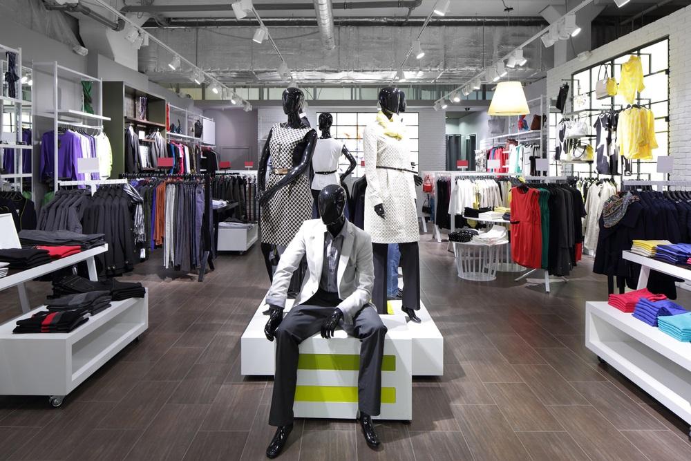 One NYSE- Listed Footwear Stock at Resistance Level: NKE