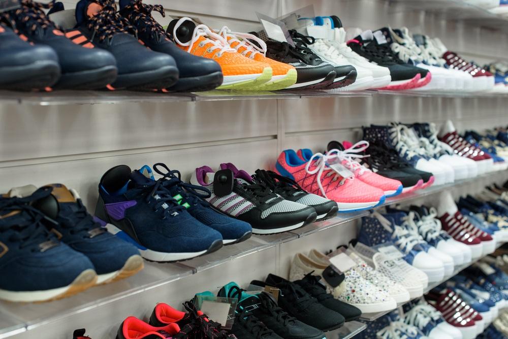 One NYSE - Listed Apparel Stock at Resistance Level – ONON