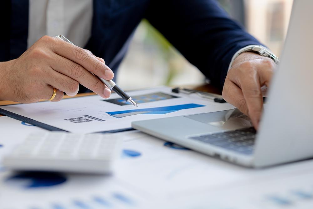Value Model Portfolio Rebalancing Exit NYSE: DELL and Entry NASDAQ: LMND